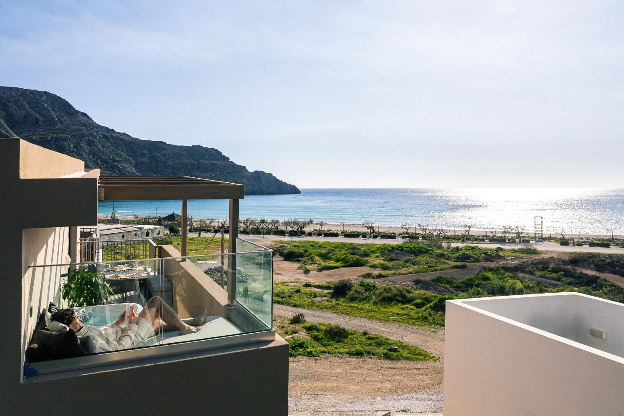 פלאקיאס Ririka Beach Living, New Feel-At-Home Luxury Suites מראה חיצוני תמונה