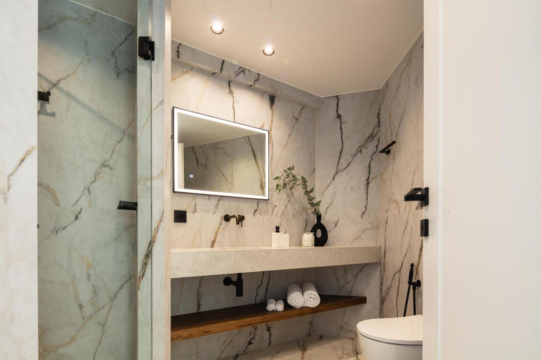פלאקיאס Ririka Beach Living, New Feel-At-Home Luxury Suites מראה חיצוני תמונה